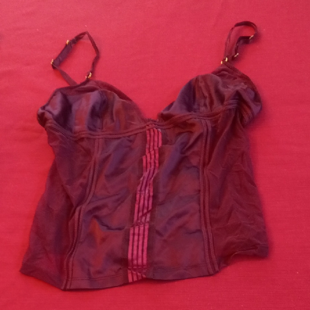 Victoria Secret  Burgundy Satin Mesh Camisole  Vguc